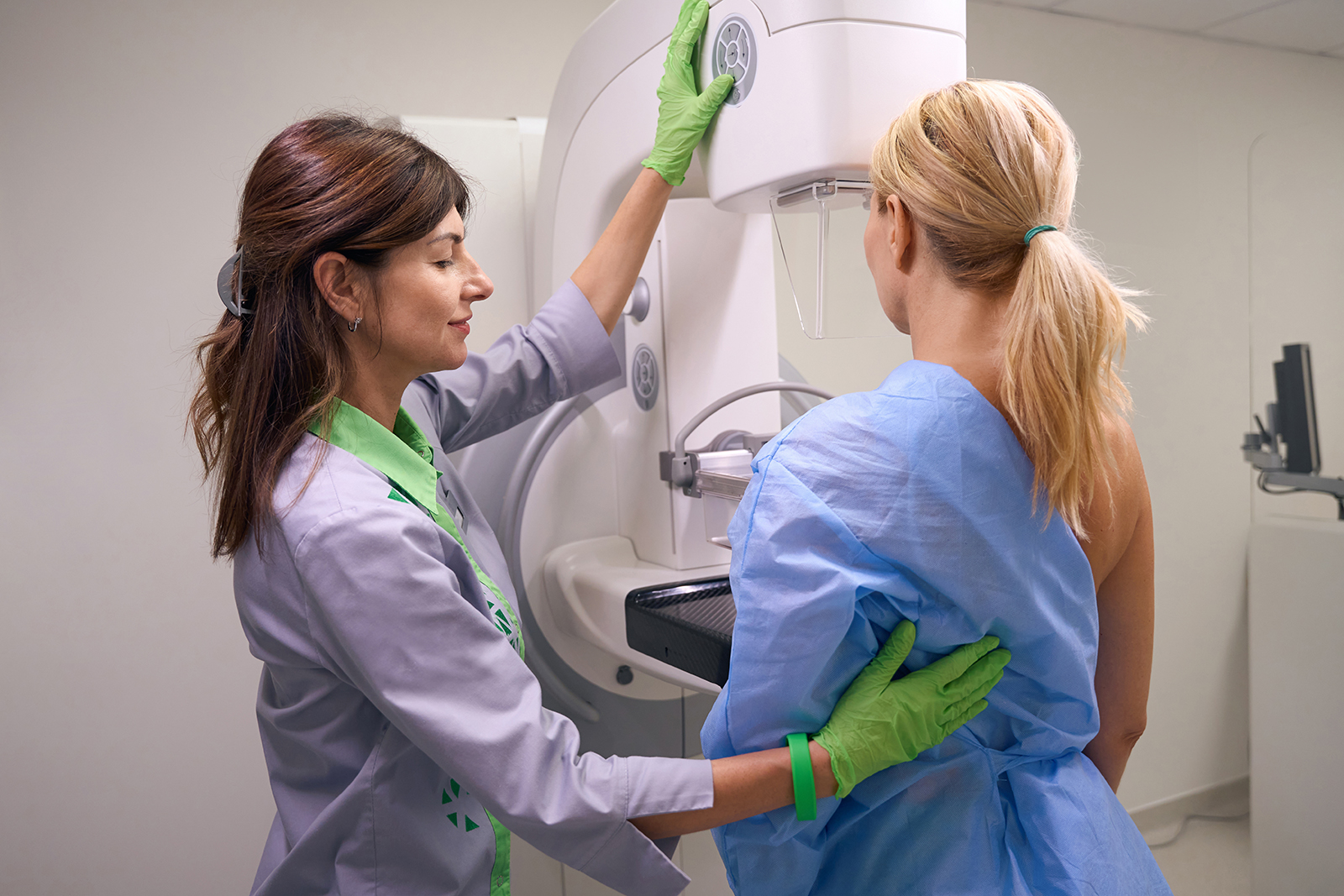 woman getting a mammogram